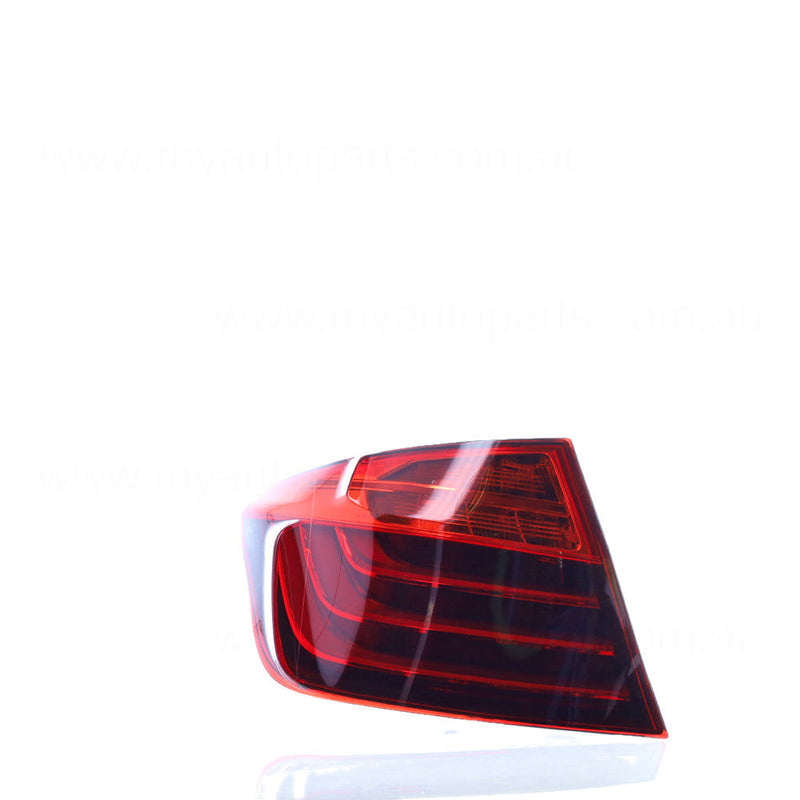 APG All Crash Aftermarket Tail Lamp Passenger Side suits