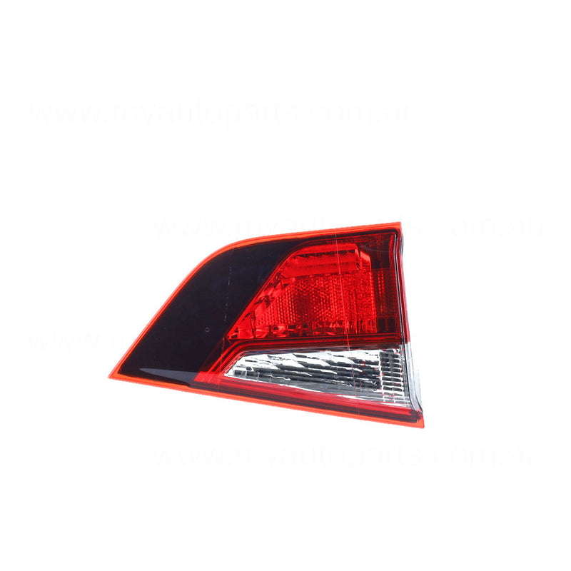 APG All Crash Isuzu Ute MU-X OEM Lift Gate Lamp Passenger