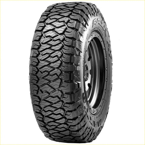 Black rubber maxxis razr at811 285 70 r17 off-road tire with deep aggressive tread and race branding on sidewall