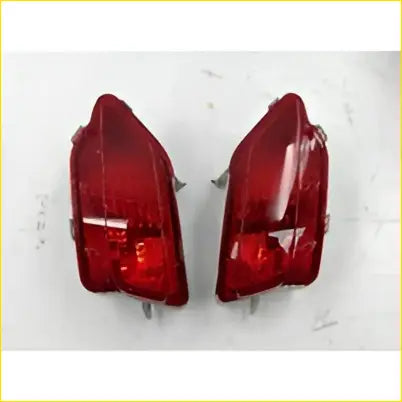 Rear bumper light reflector lamp cover for toyota rav4 2013-2015 red plastic taillights with clear lens close-up