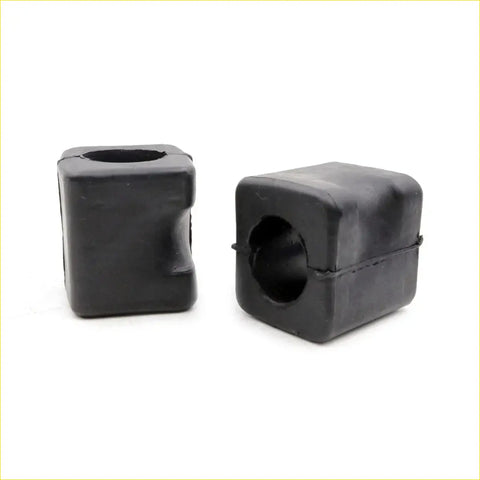 Black rubber rear stabilizer shaft square bushing with central hole for nissan cedric gloria van wagon
