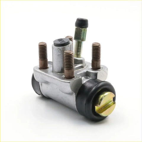 Silver metal rear wheel brake cylinder 5/8 with black rubber seals and brass fittings for nissan 720 models