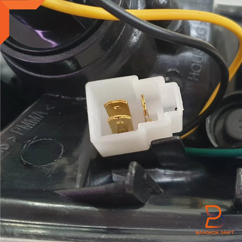 Toyota Hilux Ute Grey Corner Light Indicator Bulbs (2001-2005)