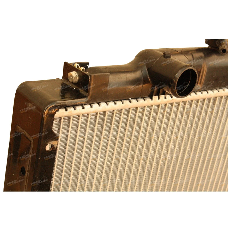 Mitsubishi SJ Express L300 L400 Delica Starwagon Radiator (1994-2005)