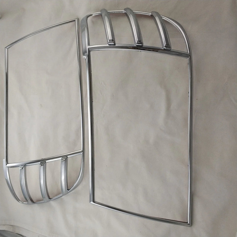 Toyota Land Cruiser LC100 (2006-2007) 2 x Chrome Front Light Lamp Cover Trim
