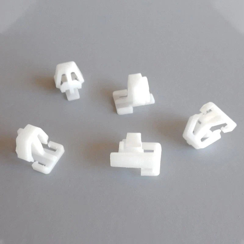 Honda Civic, Odyssey, Pilot 10 x White Moulding Trim Fastener Clips