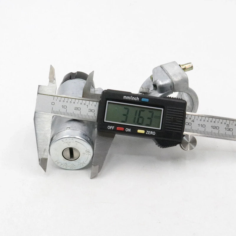 Datsun Nissan Bluebird 610 160B 180 140J 710 810 200B 1971-1979 Ignition Lock