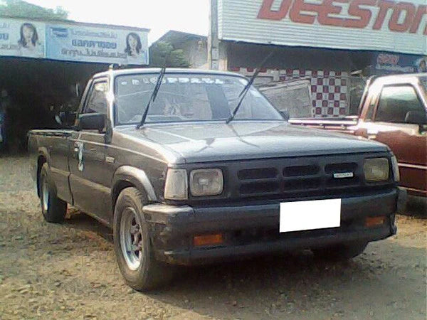 Mazda B2200, B3000 2 x Arm Rest Door Handle Pulls (1986-1993)