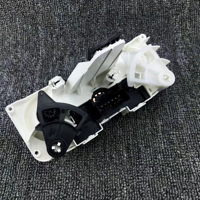 Nissan Versa Tiida A/C Climate Control Panel Switch Button (2004–2011)