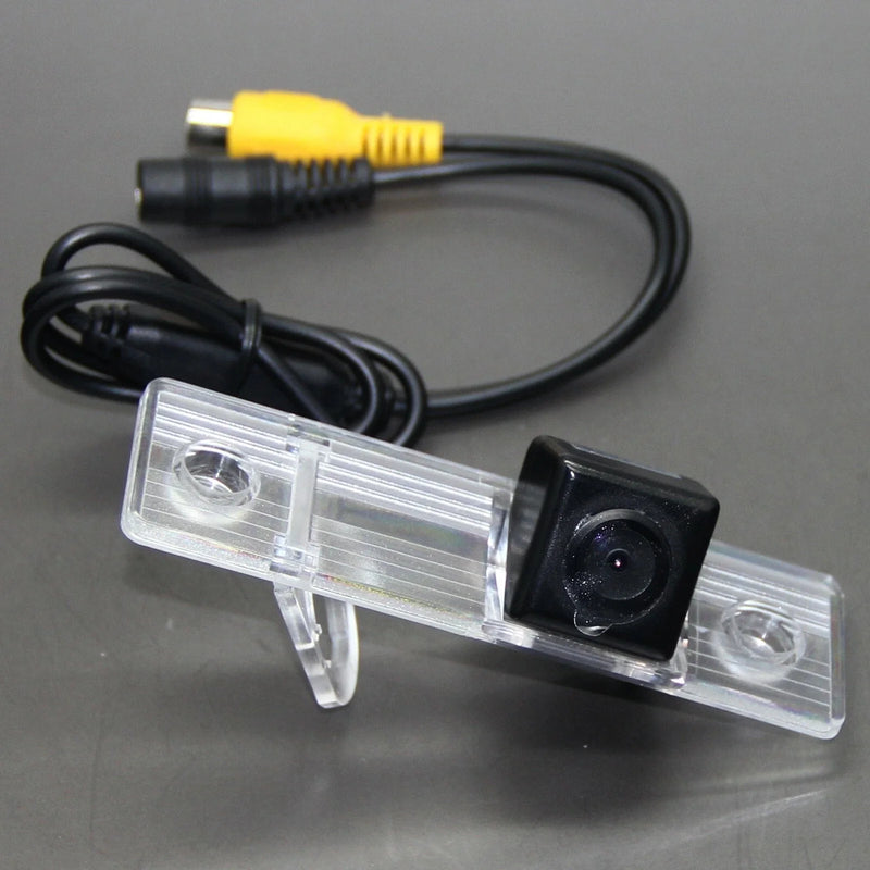 Chevrolet Cruze Camera / Rear View / Backup (2010–2015)