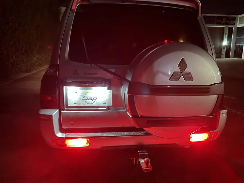Mitsubishi Pajero NM NP HiPower White LED Number Plate Light Bulbs