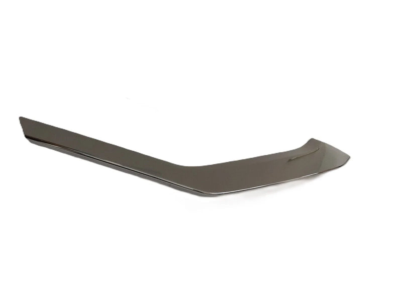 Mitsubishi Eclipse Cross Front Bar Mould Lower Right (2017–2020)