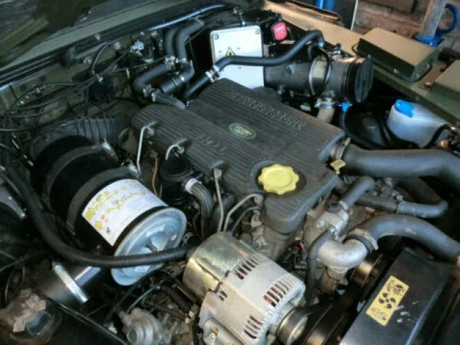 Land Rover Defender, Discovery, Range Rover Vacuum Pump (1994-2002)