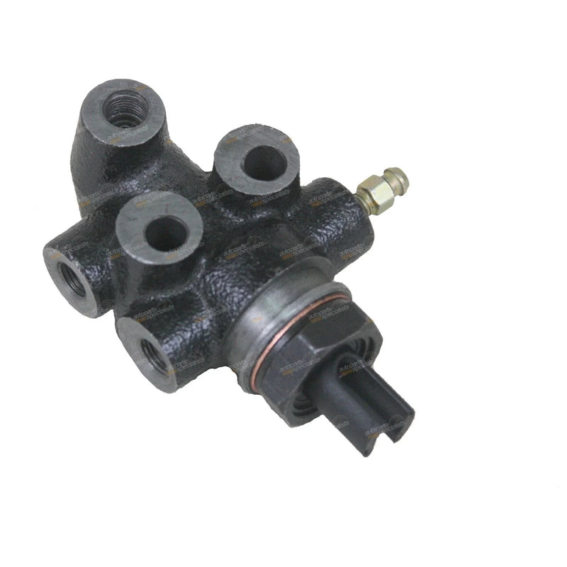 Hilux YN67R Brake Load Proportioning Valve 2.2L 4cyl 4X4 (1985–1988)