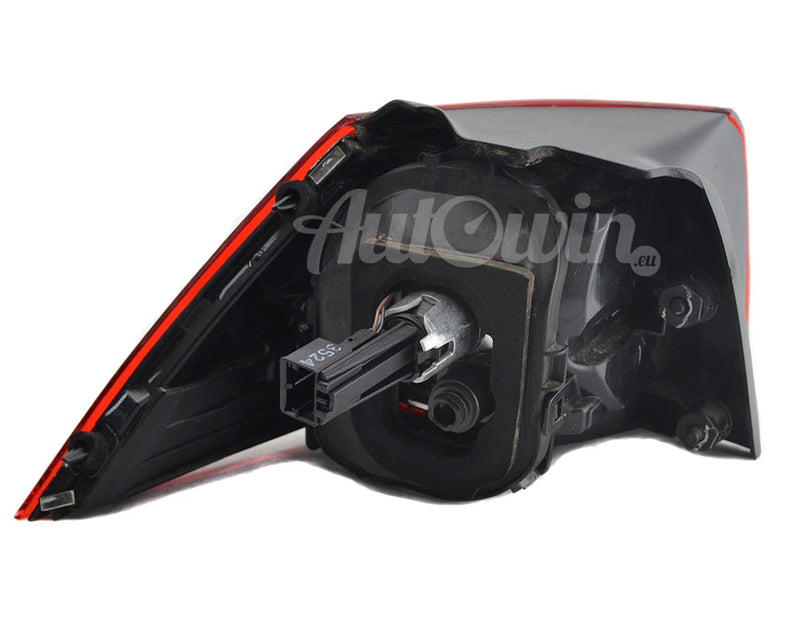 Volkswagen Golf MK7 Right Side Rear Tail Light OEM (2015-2019)