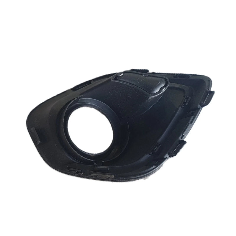 Mitsubishi Front Bar Grille With Fog Light Mount (2000–2024)
