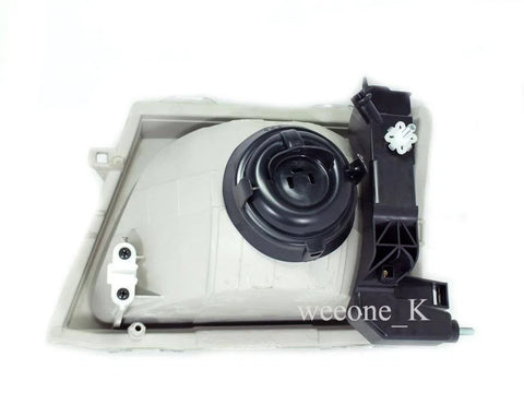 Toyota Hilux MK4 2003-2004 Headlights (RH)