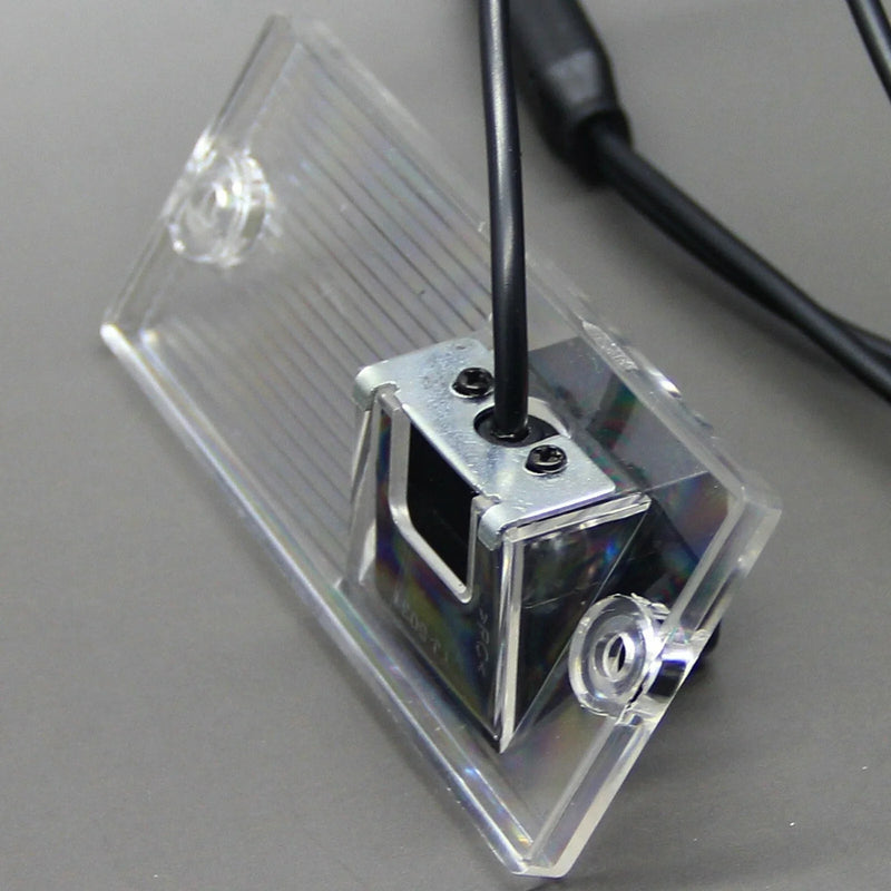 KIA Naza Sorento Rear View Backup Camera (2003–2008)