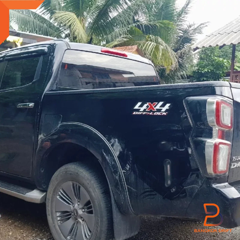 Isuzu D-Max 4x4 Diff Lock Side Rear Body Adhesive Sticker Decal (20-24)