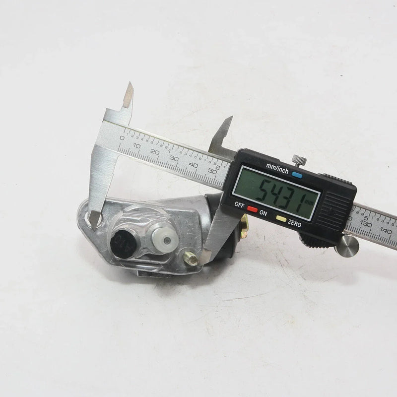 Datsun 520 / 521 / 620 / 720 J15 Engine 1968-1996 Front Upper Wheel Brake Cylinder