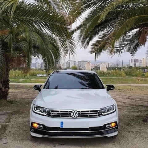 VW Passat B8 (2014-2019) 2 Piece Gloss Black Side View Mirror Covers