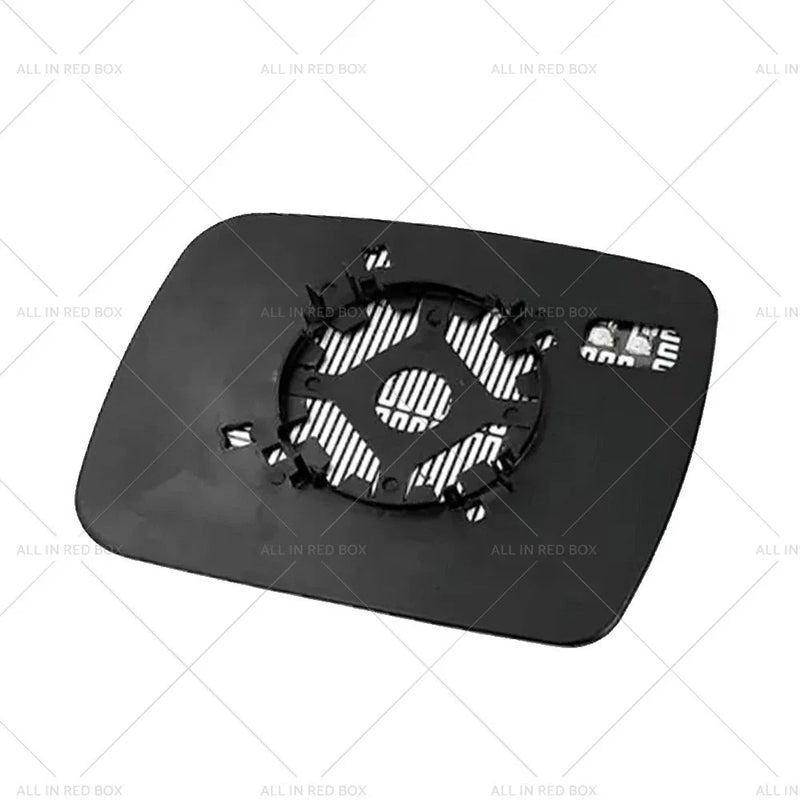 Land Rover Discovery 4 Right Side Mirror Glass (2009-2013)