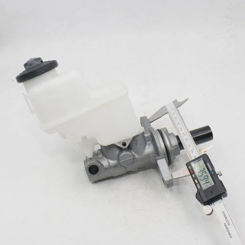 Toyota Hilux KUN26 SR5 2012-2015 Brake Master Cylinder