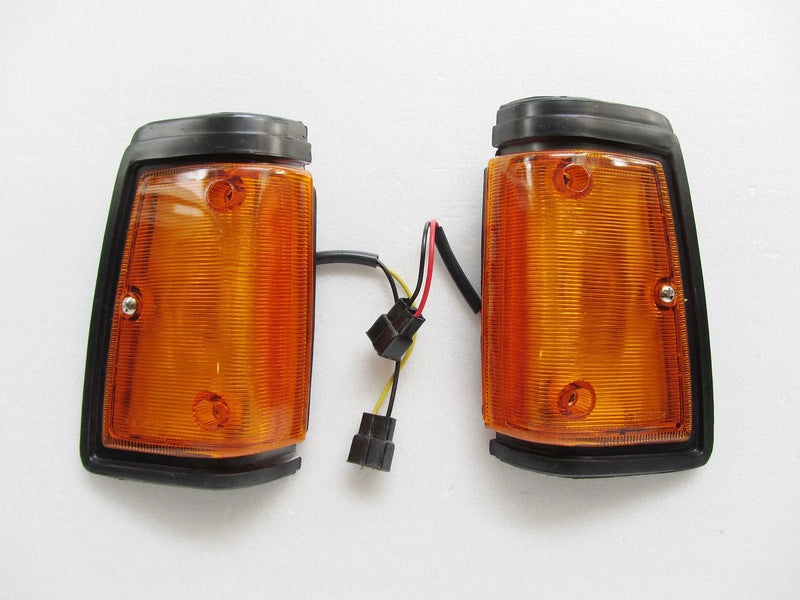 Datsun 720 (New) 2 x Lights Front Corner Signal Lights