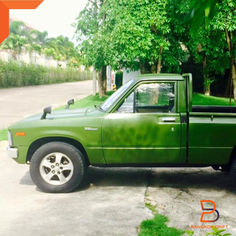 Toyota Hilux Ute Pickup Black Side Fender Wing Mirrors (78-83)