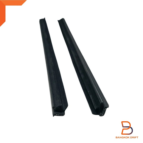 Nissan Navara D21 Inner FR Door Glass Weatherstrip Rubber Seal (86-97)