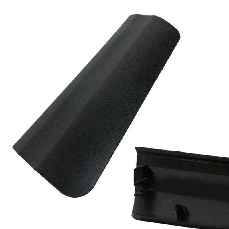 Fiat 500 Windshield Wiper Cover Right Trim Panel (2012–2017)