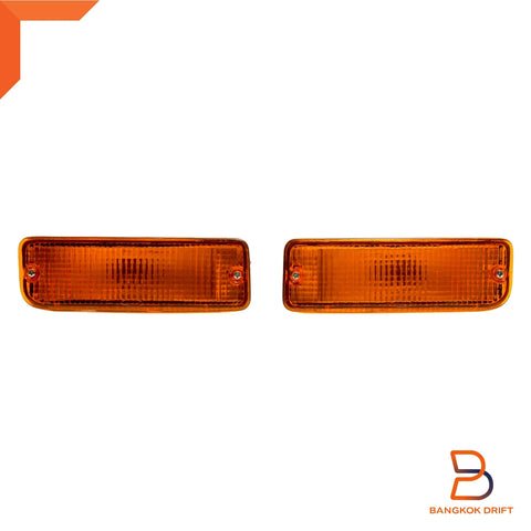 Toyota Hilux Ute Amber Bumper Parking Signal Light (1988-1997)