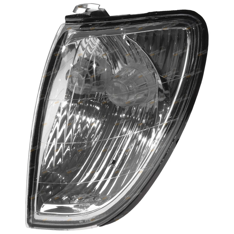 Toyota Landcruiser 100 Series LH Front Corner Park Light (1998–2005)