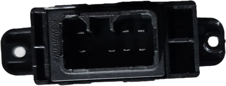 Hyundai Accent RB Rear Single Power Window Switch 7 Pins (2011–2019)