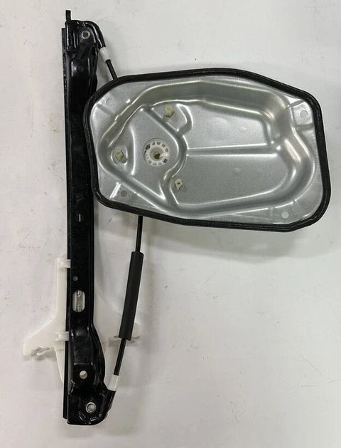 VW Golf MK5 Rear Right Window Regulator W/o Motor W/ Panel (2004–2011)
