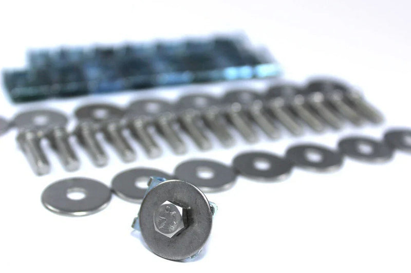 Range Rover L322 Tornillos 26x Bandeja Inferior Caja Inoxidable (2002-2012)