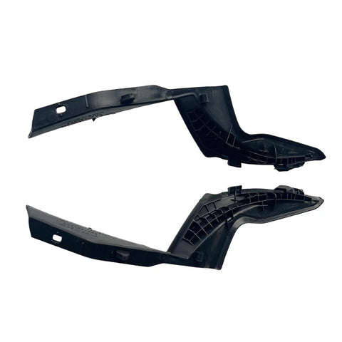 Toyota Hilux Front Windshield Wiper Fender-To-Cowl Side Cover (2015–2017)