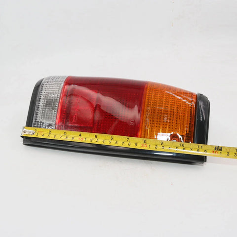 Mazda B2000 B2200 B2600 1985-1998 Tail Light Light  Set