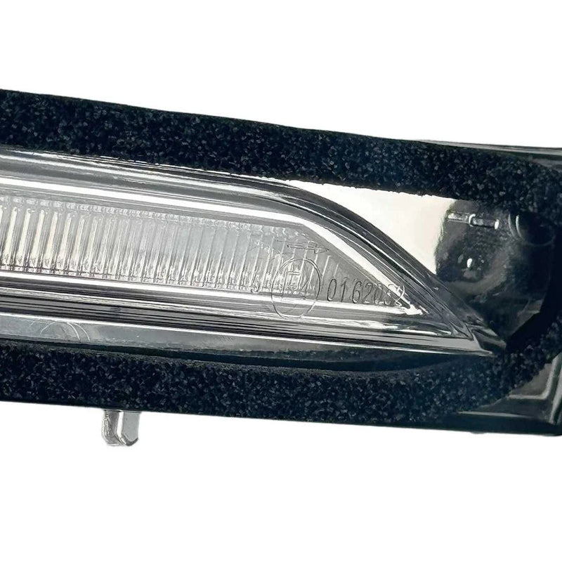Kia Optima Right Side LED Rearview Mirror Signal Light (2016-2019)