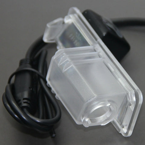 Volkswagen Passat Rear View Backup Camera (2006–2012)