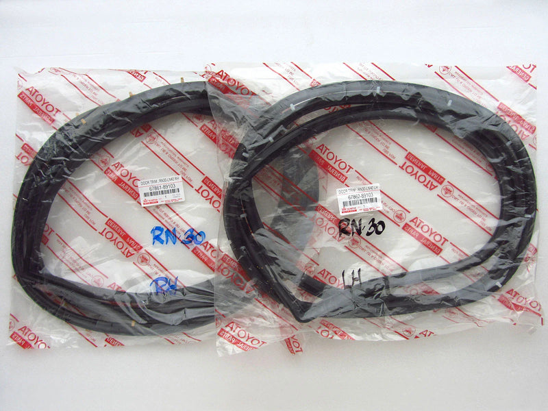 1980-1983 Toyota Hilux RN30 LN30 RN40 LN46 Door Weatherstrip Rubber Seal (2)