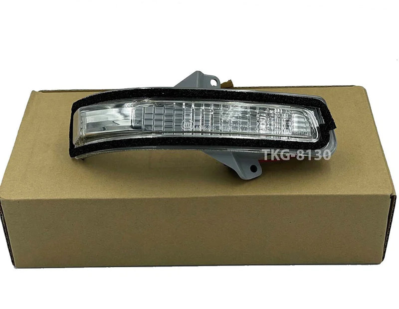 Suzuki Swift RH Side Mirror Turn Signal Lamp (2011-2017)