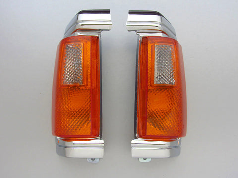 Nissan Navara D21 Chrome Corner Light Signal Indicators (1990-1992)