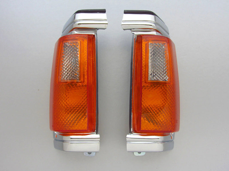 Nissan Navara D21 Chrome Corner Light Signal Indicators (1990-1992)