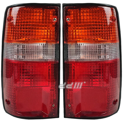 Toyota Hilux RN80 RN110 LN106 YN110 2 x Rear Tail Light Lamps (88-97)