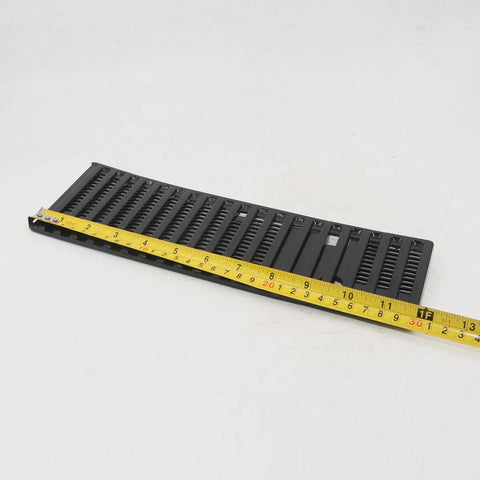 Nissan Navara D21 1985-1998 Wiper Cowl Grille
