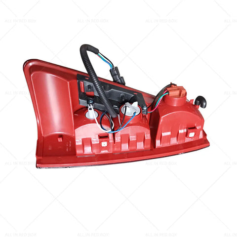 Isuzu Dmax Red Tail Light Rear Lamp (2006-2012)