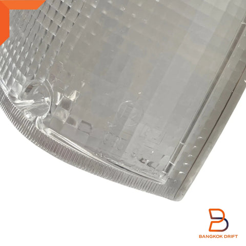 Mazda B-Series Bravo B2000 B2200 B2600 Corner Signal Side Lamp Light (85-98)