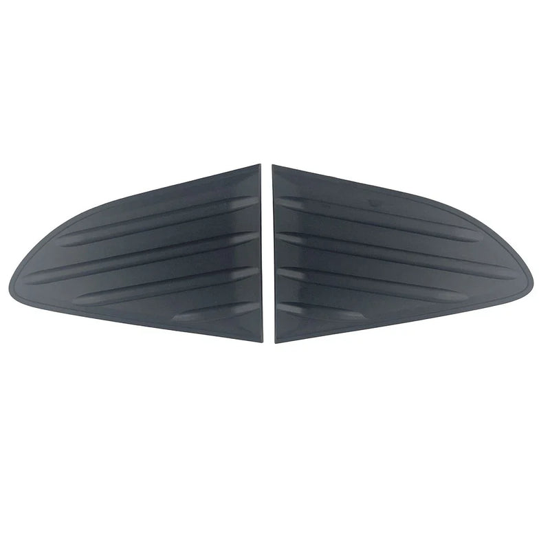 Toyota YARIS Black Rear Bumper Filler Cover (2018–2020)