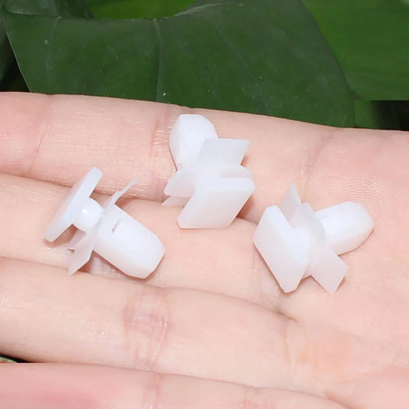 Subaru Forester 20 x Car Front Bumper Mounting Nylon Clips (1998-2005)